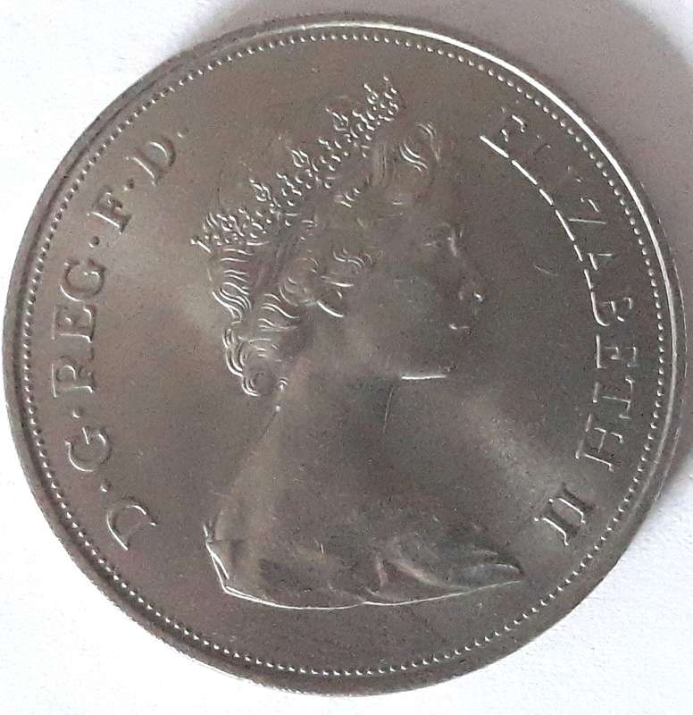 1972 Queen Elizabeth and Prince Phillip Silver Wedding Crown