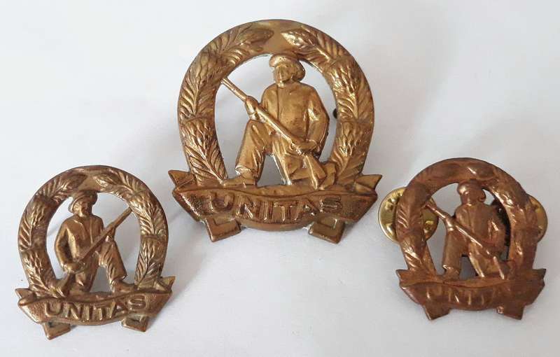 SADF Commando Cap and Collar Badges