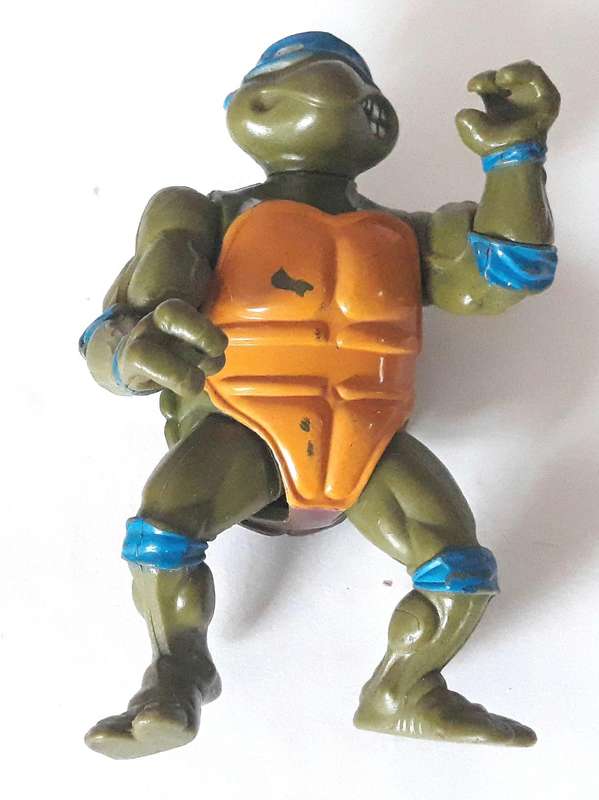 Vintage 1988 Playmates TMNT Leonardo Action Figure