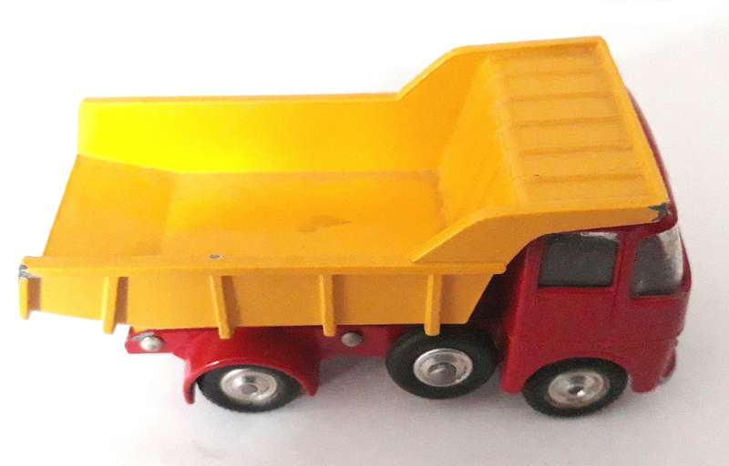Vintage Corgi Toys ERF Model 64 G Tipper Truck