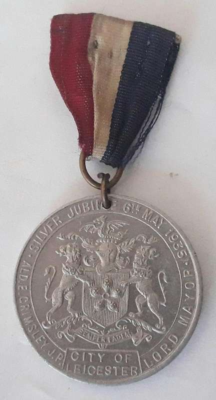 Vintage 1935 George 5th Silver Jubilee City of Leicester Lord Mayor Medallion