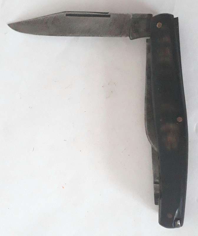 Vintage BTS Three Bladed Horn Handled Pocket Knife