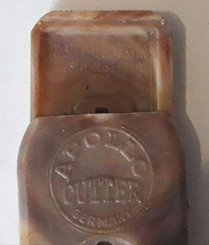 Vintage 1940/50s German Made Bakelite Apollo Cigar Cutter