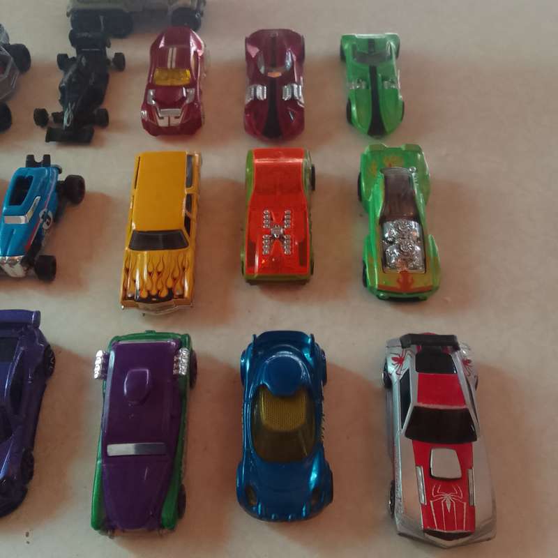 Massive Joblot Hot Wheels all mint condition
