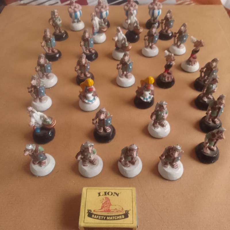 Vintage Lot of Lead Figurines