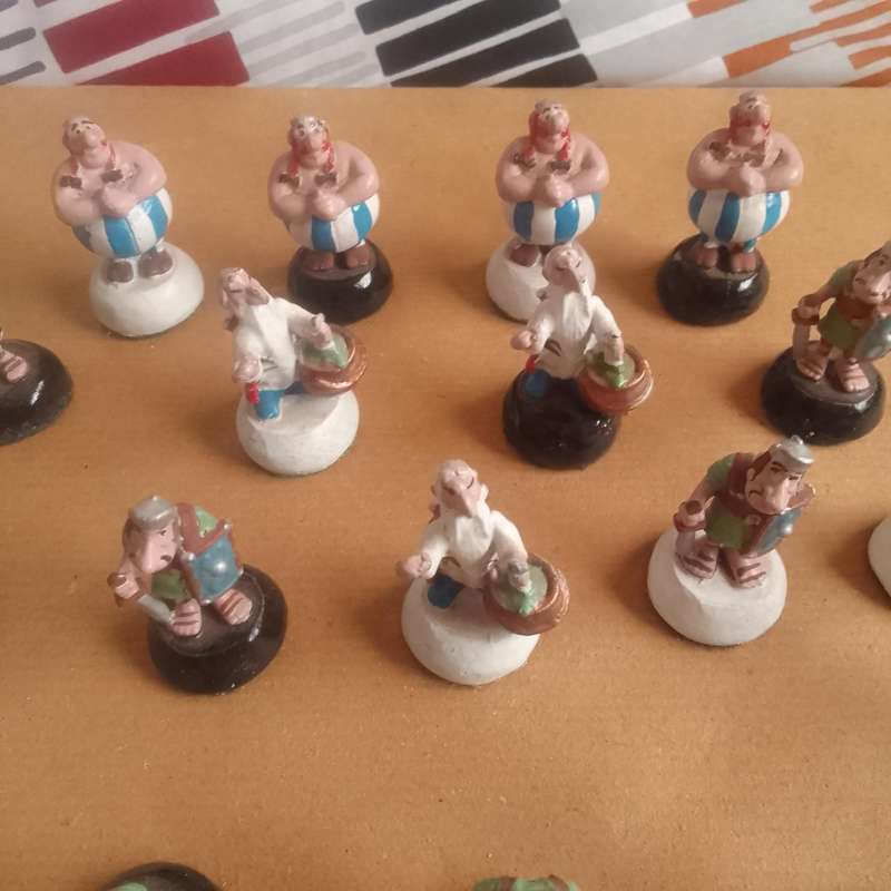 Vintage Lot of Lead Figurines