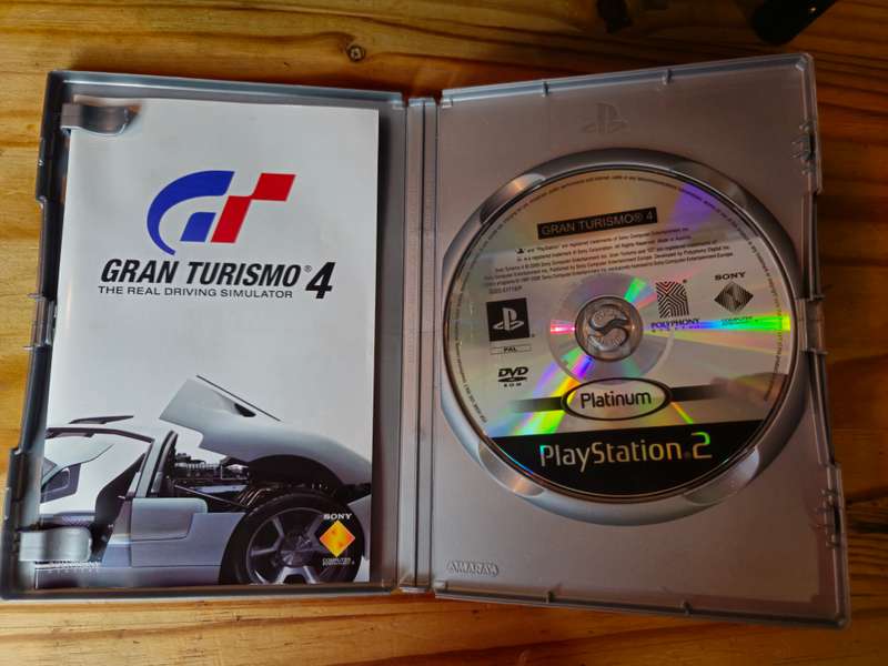 Gran Turismo 4 (PS2)