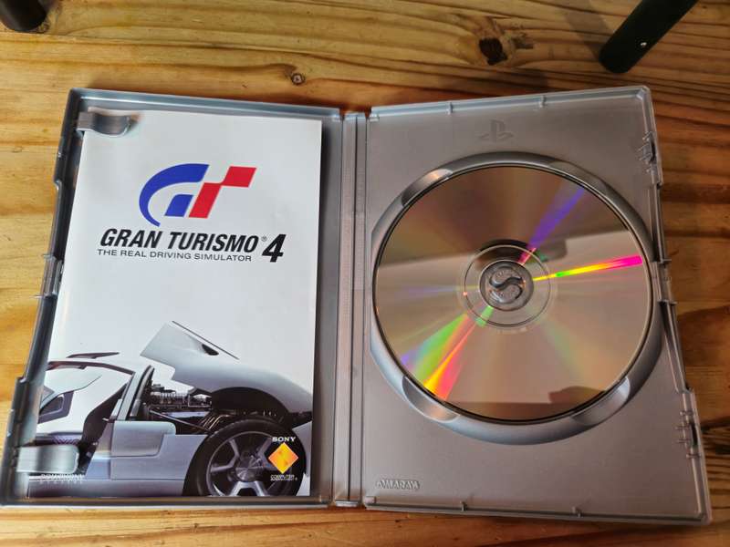 Gran Turismo 4 (PS2)