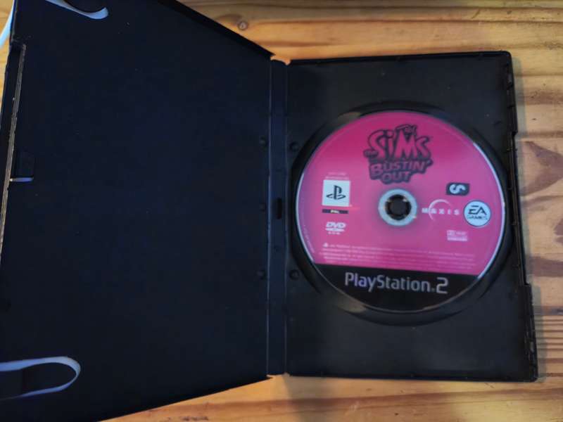 The Sims Bustin' Out(PS2)