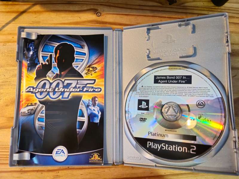 James Bond 007: Agent Under Fire(PS2)