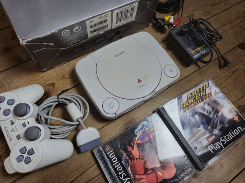 Sony PS One Console with Box, Modded, DualShock & 2 Games