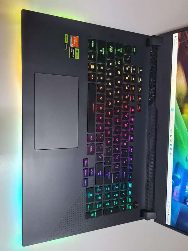 ASUS ROG Strix G17 Gaming, 64GB DDR5 RAM, 512GB SSD, 17.3 FHD 144Hz, Ryzen 9 7845HX, RTX 4050