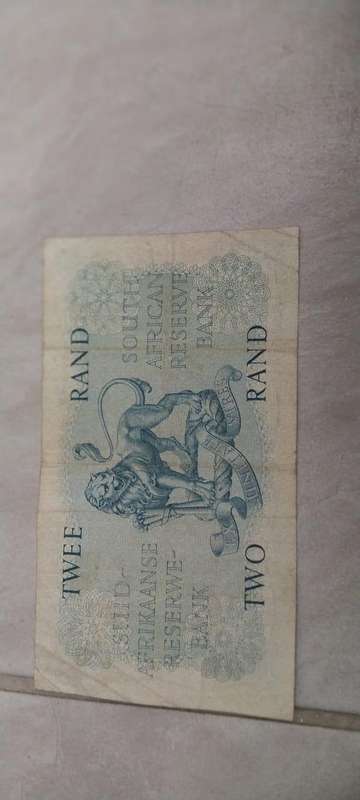 South African 2 Rand banknote, specifically from the 1961-1965 series, featuring the G. Rissik sign