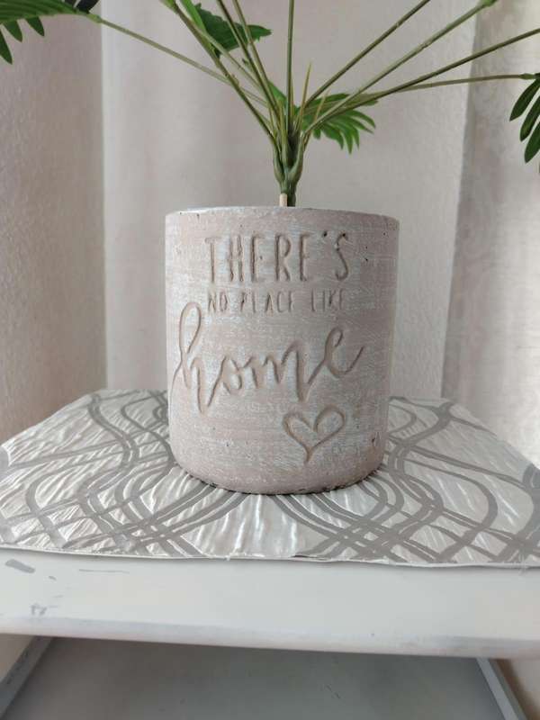 "There's no Place Like Home" Artificial Palm  The Perfect Touch of Green for Any Space!