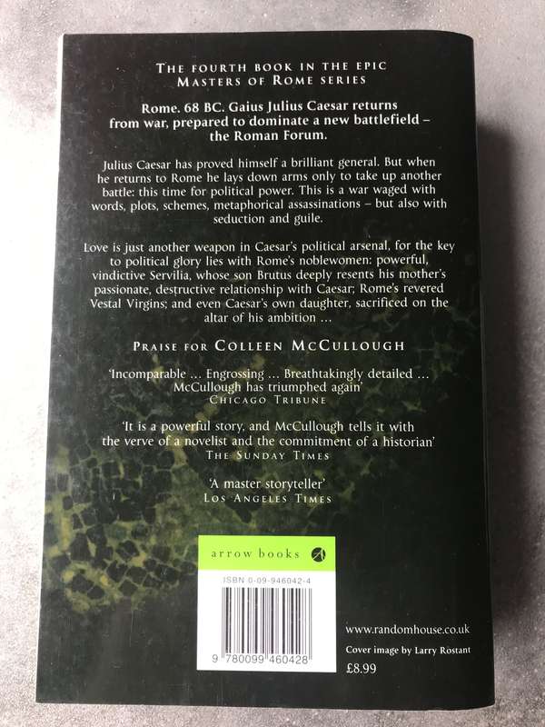 Caeser's Women (Masters of Rome #4) by Colleen McCullough [Paperback: Very Good]