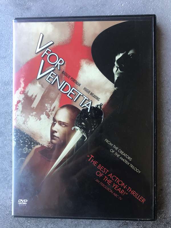 V For Vendetta [DVD]