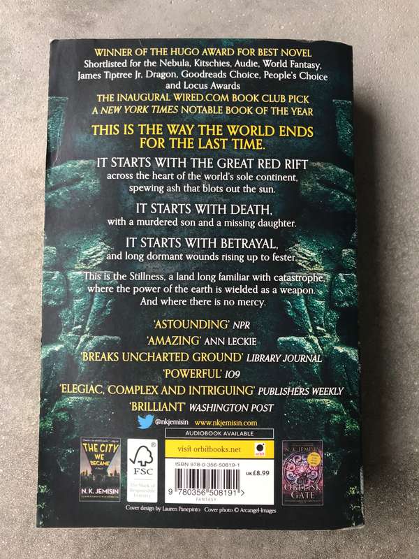 The Fifth Season (Broken Earth #1) by N.K. Jemisin [Paperback: Very Good]