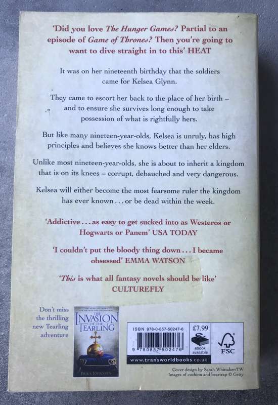 The Queen of the Tearling (Tearling Trilogy #1) by Erika Johansen [Paperback: Very Good]