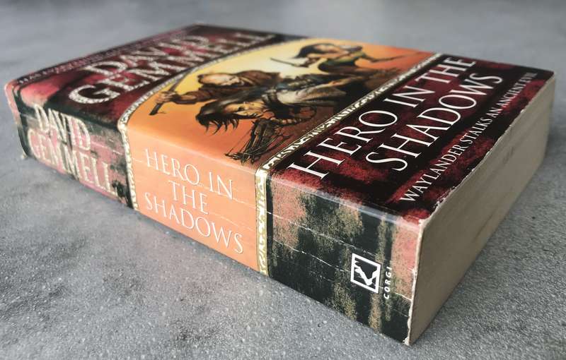 Hero in the Shadows (Drenai Saga #9) by David Gemmell [Paperback: Good]