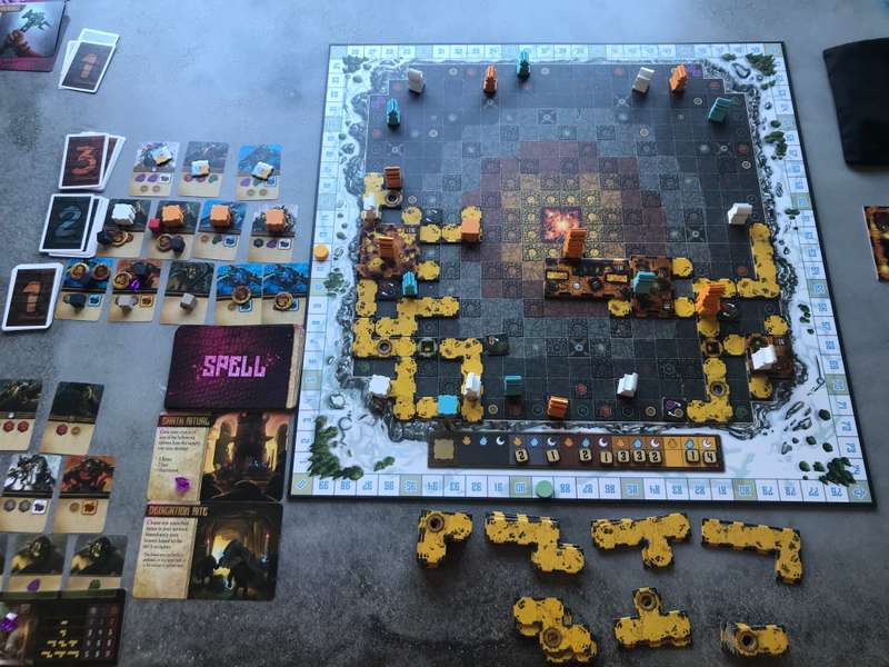 In the Hall of the Mountain King [Boardgame]