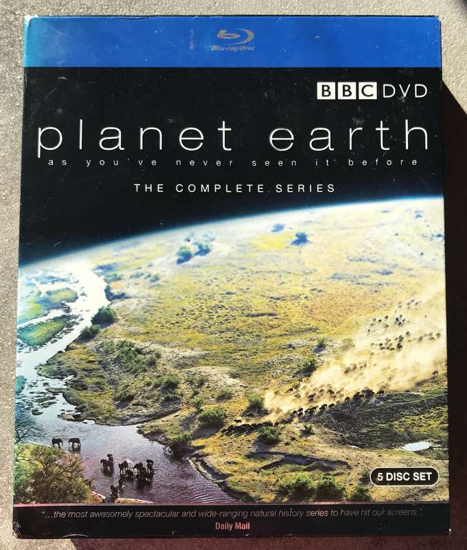 Planet Earth [Blu-ray]