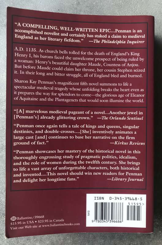 When Christ and His Saints Slept (Plantagenets #1) by Sharon Penman [Paperback: Very Good]