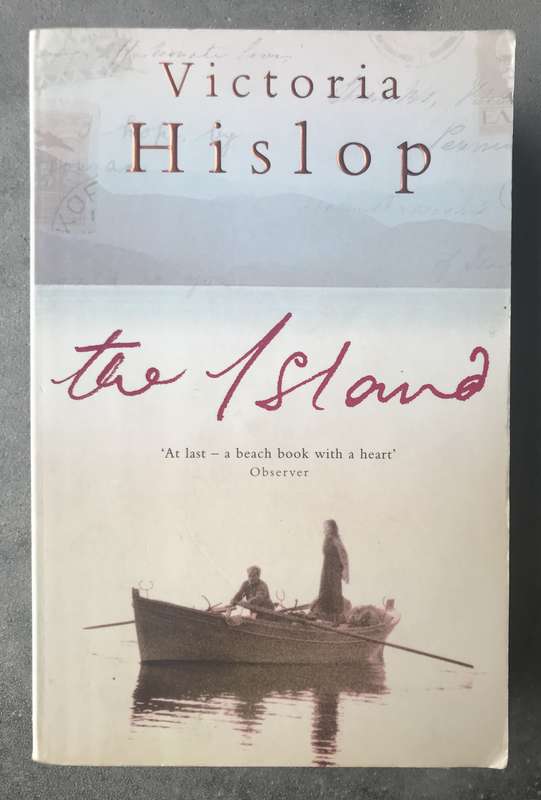 The Island by Victoria Hislop [Paperback: Average]