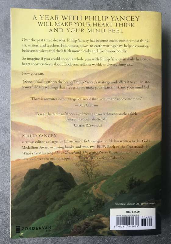Grace Notes: Daily Readings with a Fellow Pilgrim by Philip Yancey [Paperback: Average]