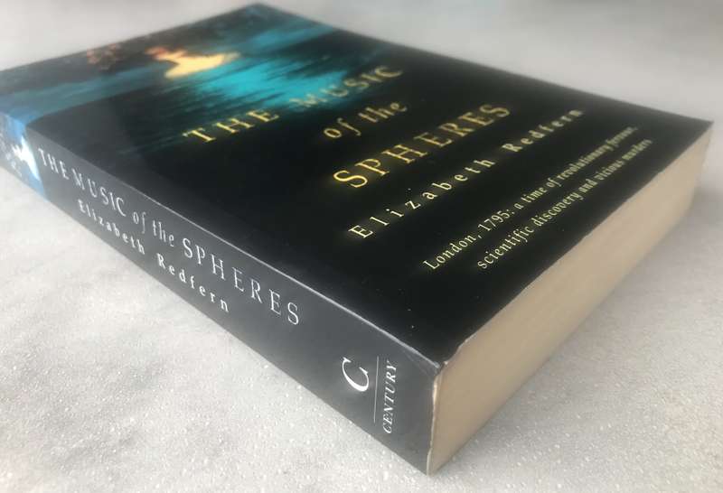 The Music of the Spheres by Elizabeth Redfern [Large Paperback: Very Good]