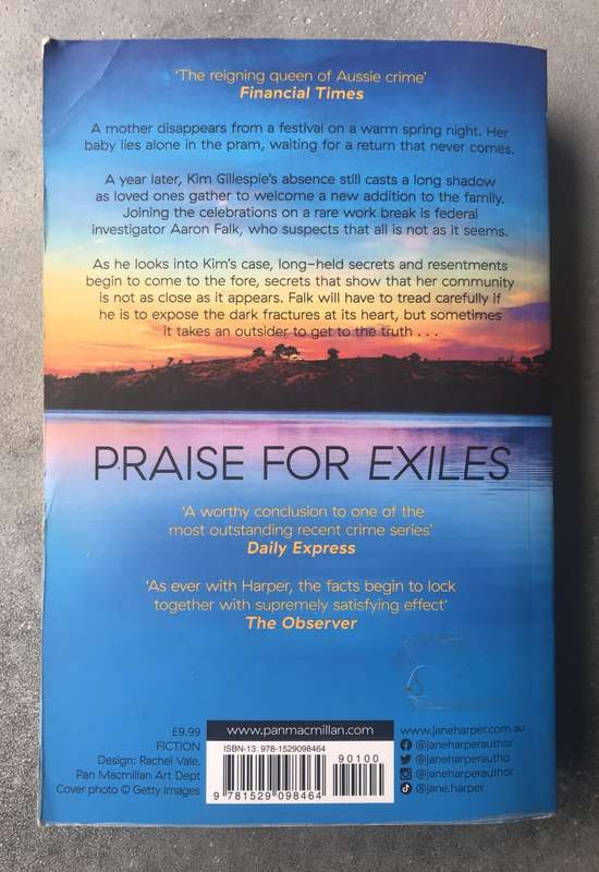 Exiles (Aaron Falk #3) by Jane Harper [Paperback: Average]