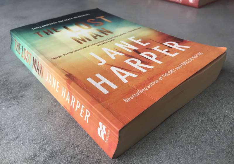 The Lost Man by Jane Harper [Large Paperback: Average]
