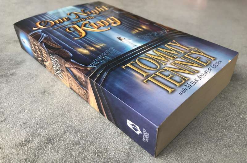 One Night with the King by Tommy Tenney [Paperback: Like New]