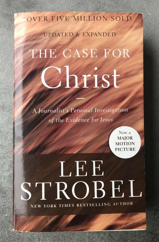 The Case for Christ by Lee Strobel [Paperback: Good]