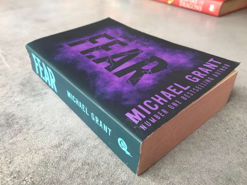 Fear (Gone #5) by Michael Grant [Paperback: Very Good]