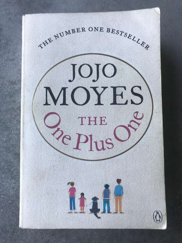 The One Plus One by Jojo Moyes [Paperback: Good]