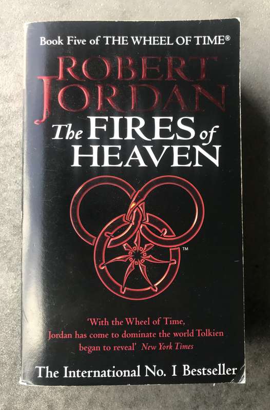 The Fires of Heaven (Wheel of Time #5) by Robert Jordan [Paperback: Very Good]