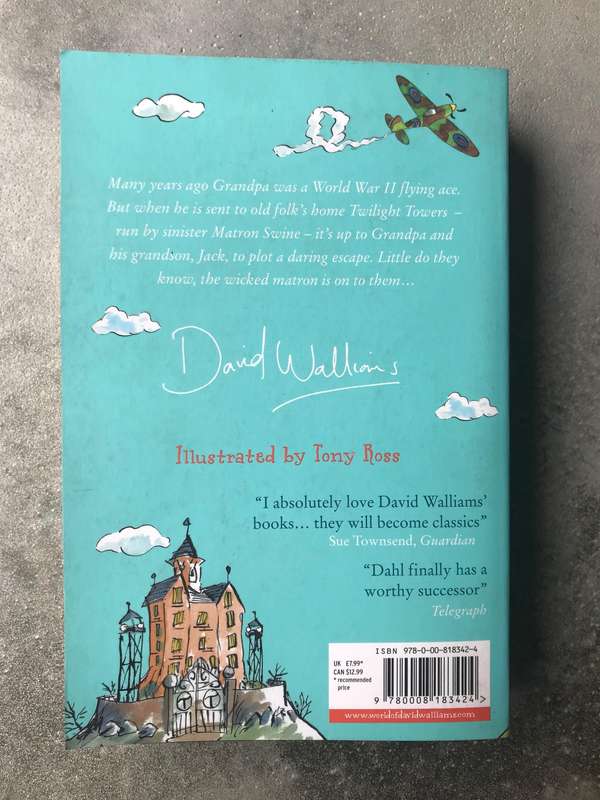 Grandpa's Great Escape by David Walliams [Paperback: Like New]