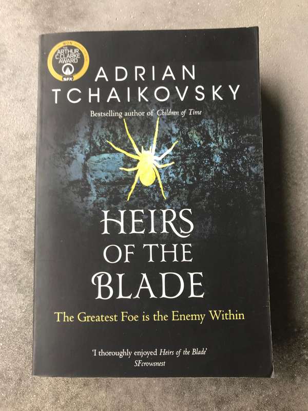 Heirs of the Blade (Shadows of the Apt #7) by Adrian Tchaikovsky [Paperback: Like New]