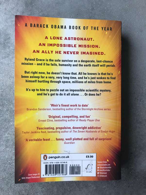 Project Hail Mary by Andy Weir [Paperback: Like New]