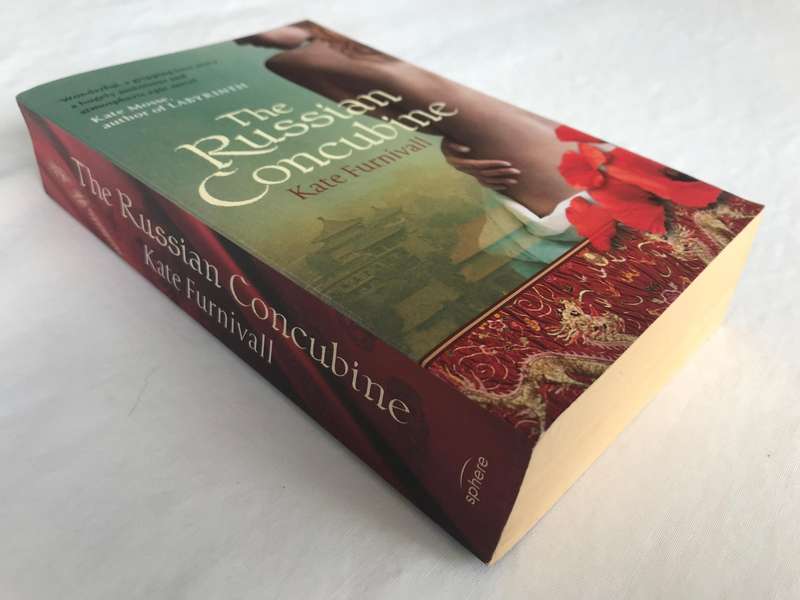 The Russian Concubine by Kate Furnivall [Paperback: Excellent]