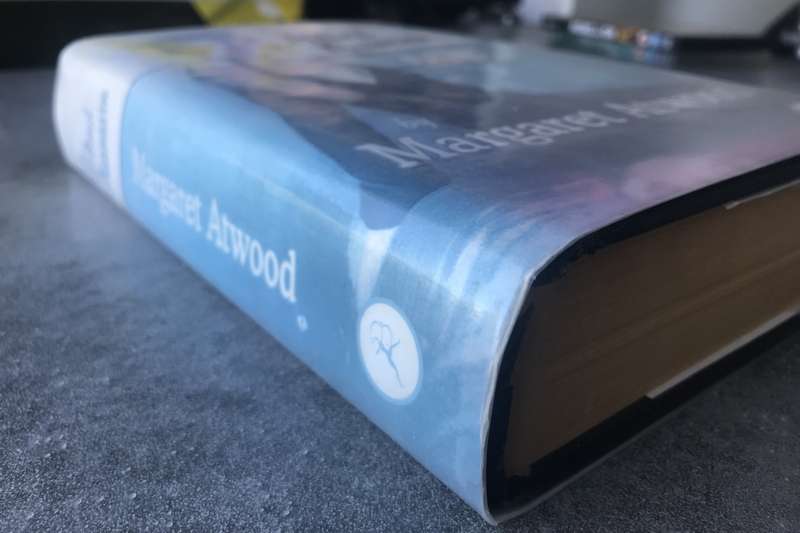 The Blind Assassin by Margaret Atwood [Hardcover: Very Good]