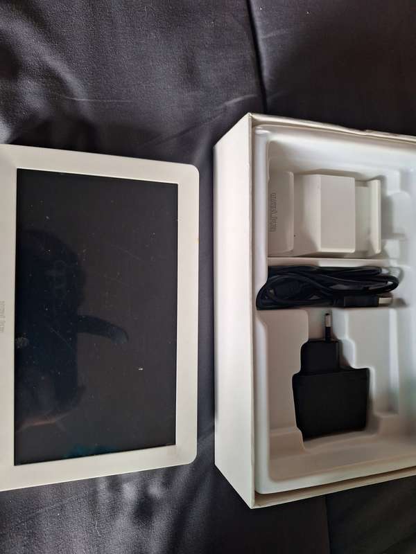 Walka 7 portable TV