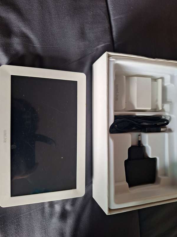 Walka 7 portable TV
