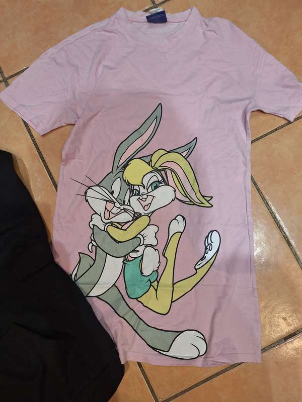 Ladiea top Combo -Size Medium