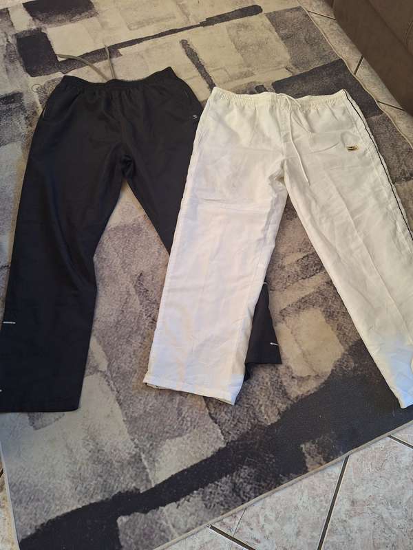 2 x Tracksuit Pants. Size Large