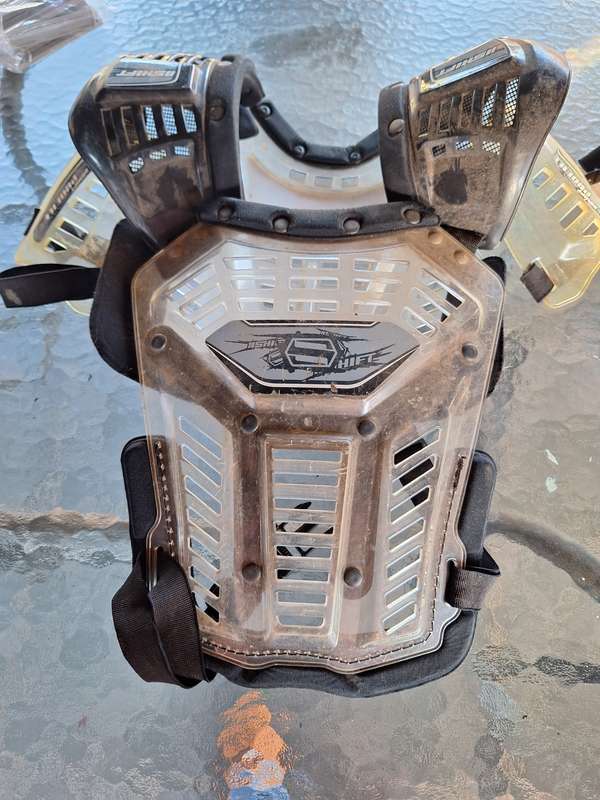 Kids chest protector