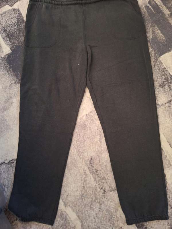 3 x Mens tracksuit Pants Size: XL