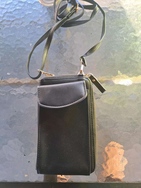 Cellphone and wallet bag