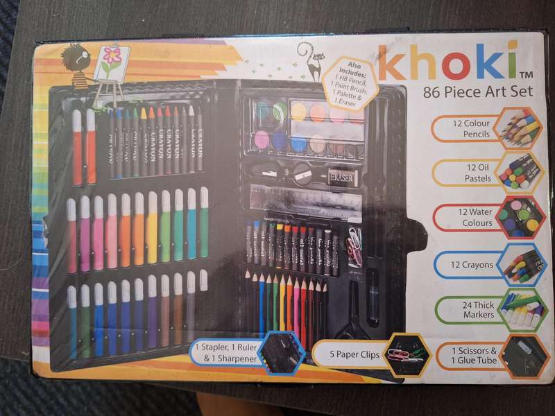 Khoki 86pc art set
