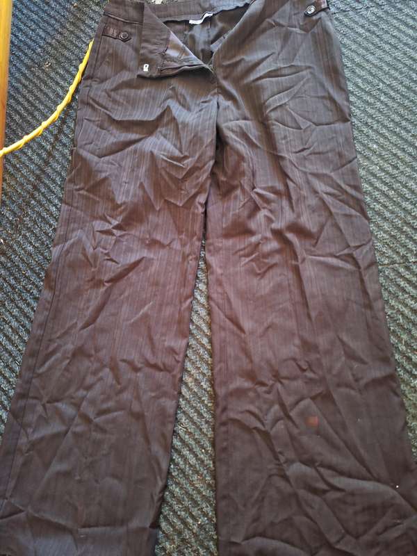 Ladies Top and pants Combo. Size Large